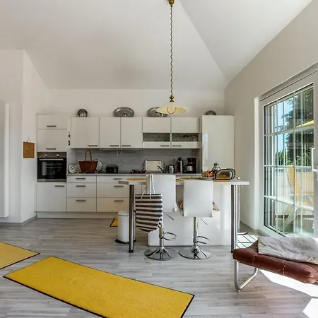 Charmantes Loft Lejlighed Haan